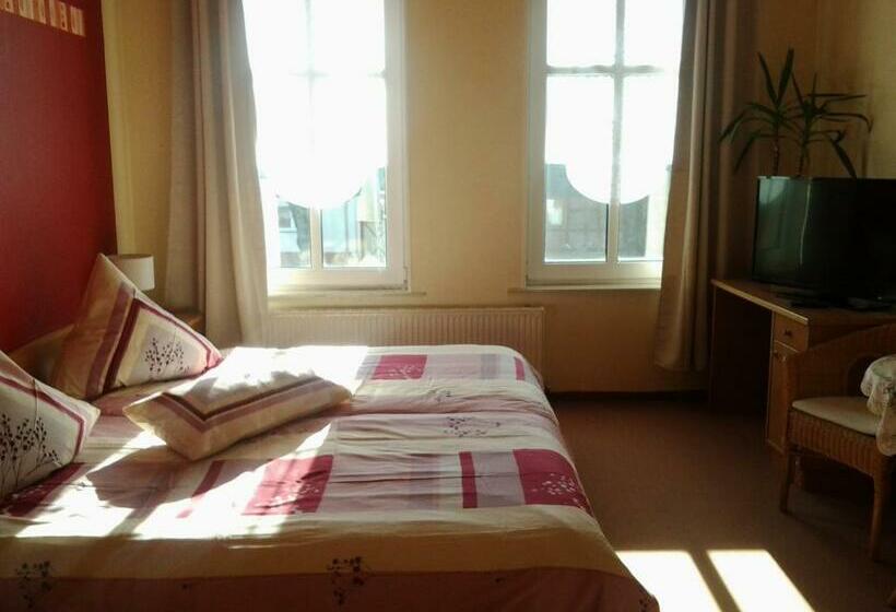 צימר Zur Alten Eiche