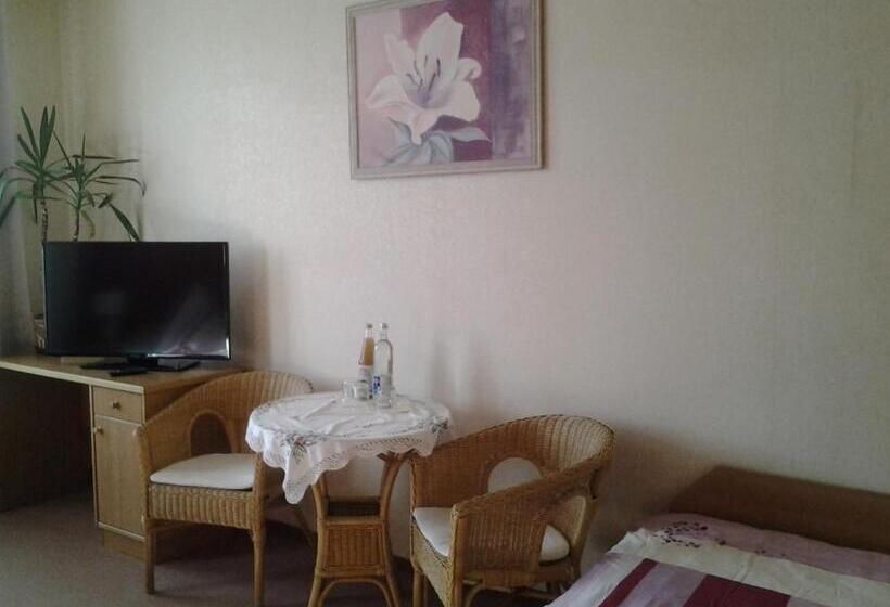 住宿加早餐  Zur Alten Eiche