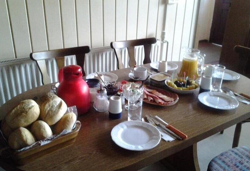 住宿加早餐  Zur Alten Eiche