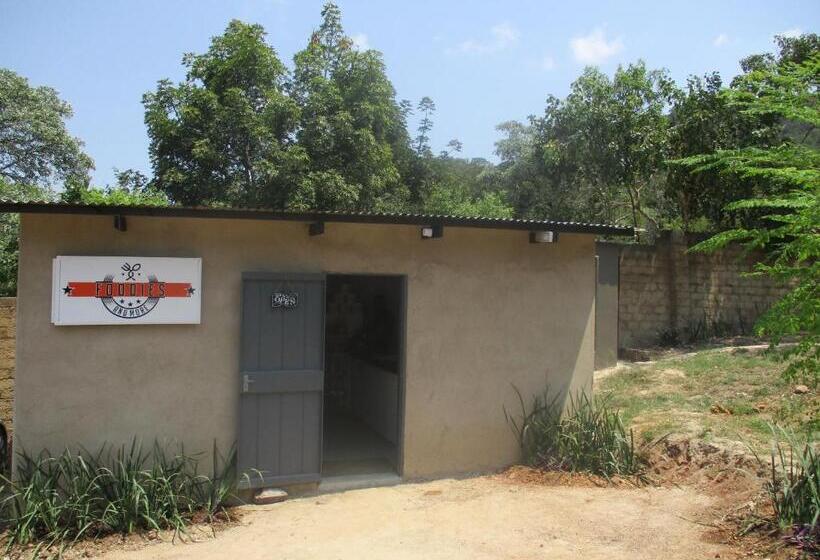 בית מלון כפרי Leopard Tree Retreat