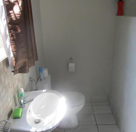 בית מלון כפרי Leopard Tree Retreat