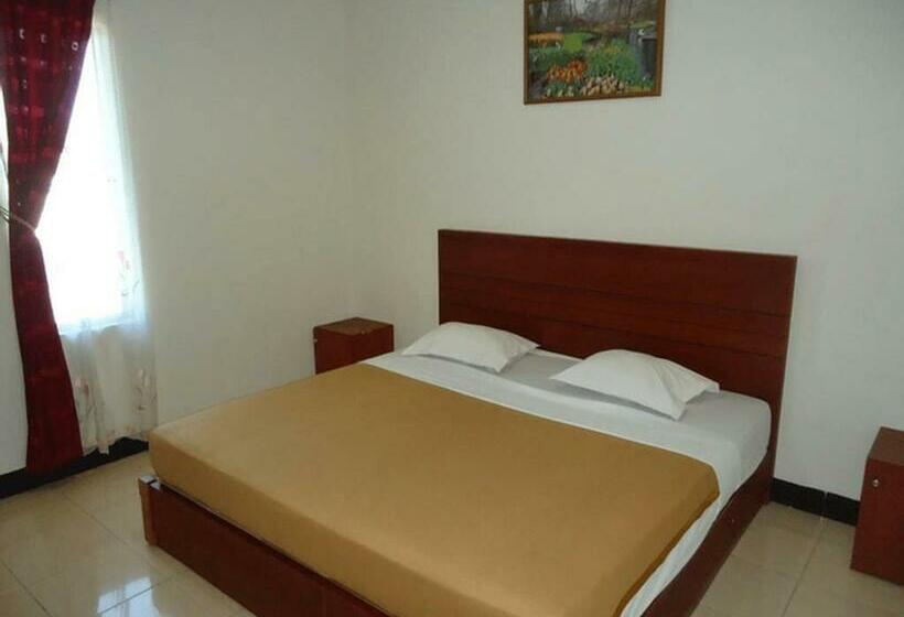 Отель Mario Parepare