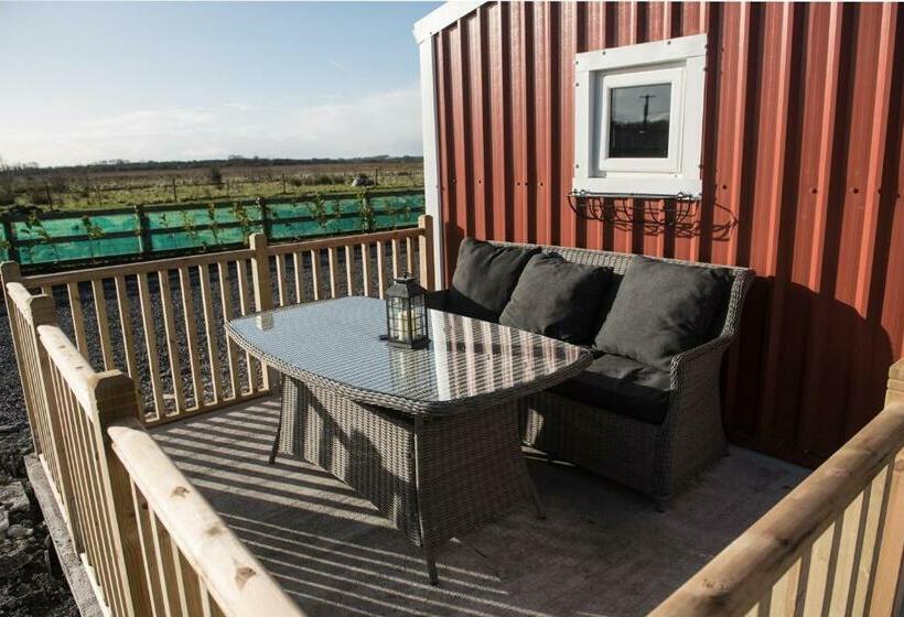 فندق The Wild Atlantic Way Barn