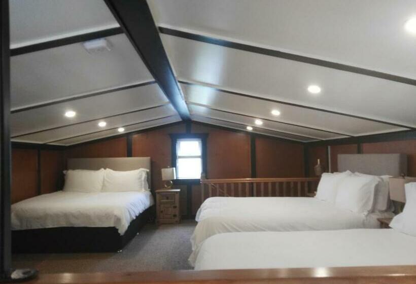 فندق The Wild Atlantic Way Barn