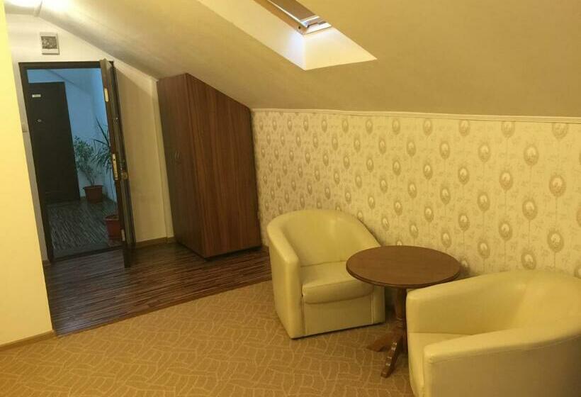 Мотель Pensiune Rosdelmar