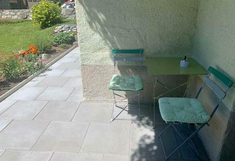 بنسيون Am Ufer