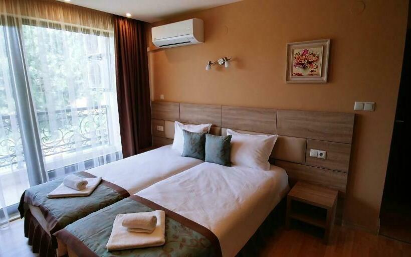 펜션 Garden Guest House