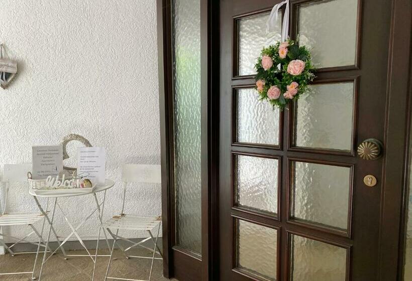 펜션 Gästehaus Steinmann Großes Gästezimmer