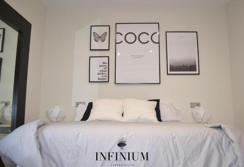 פנסיון Infinium Zamora Suites