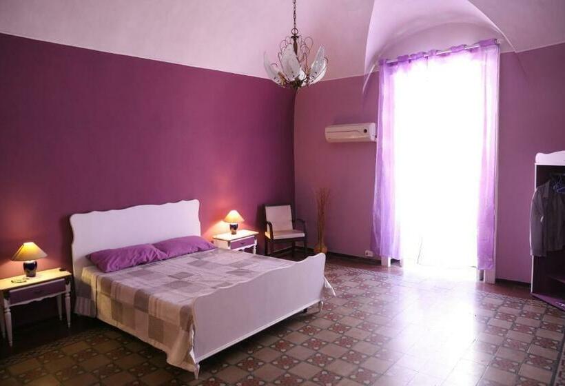 بنسيون La Locanda Del Centro Storico