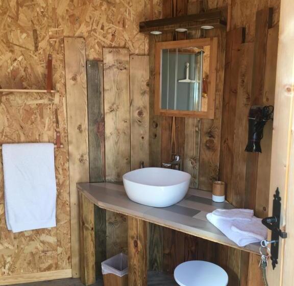 펜션 Les Insolites De Taracopala