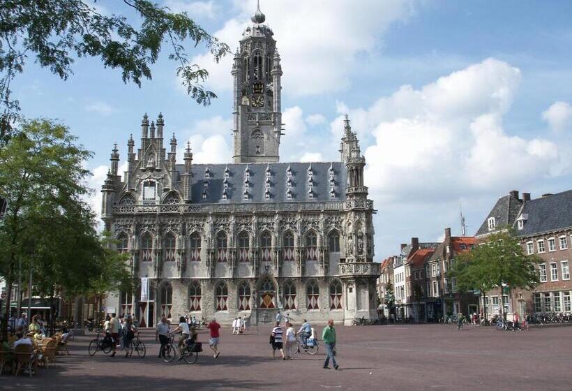 膳宿费 Logement De School Middelburg