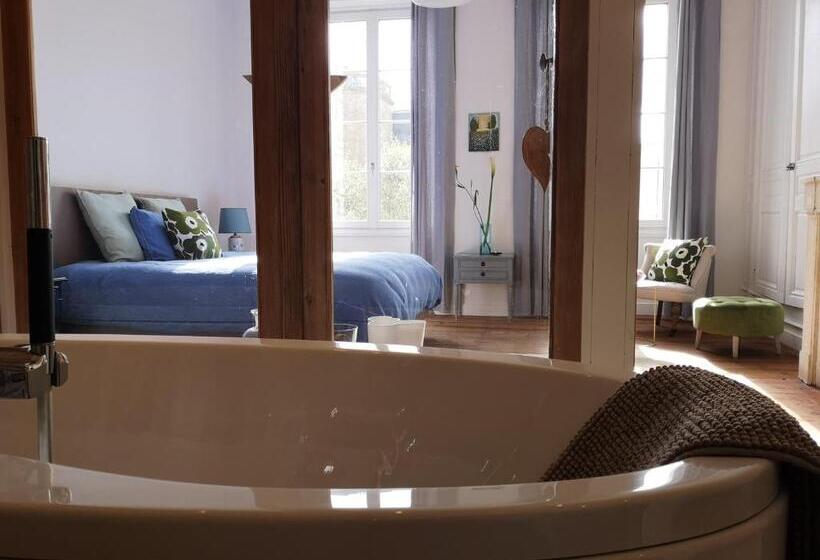 פנסיון Maison De Maître Elegia