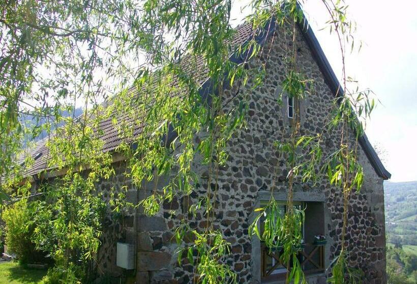 פנסיון Mas Du Cresponnet