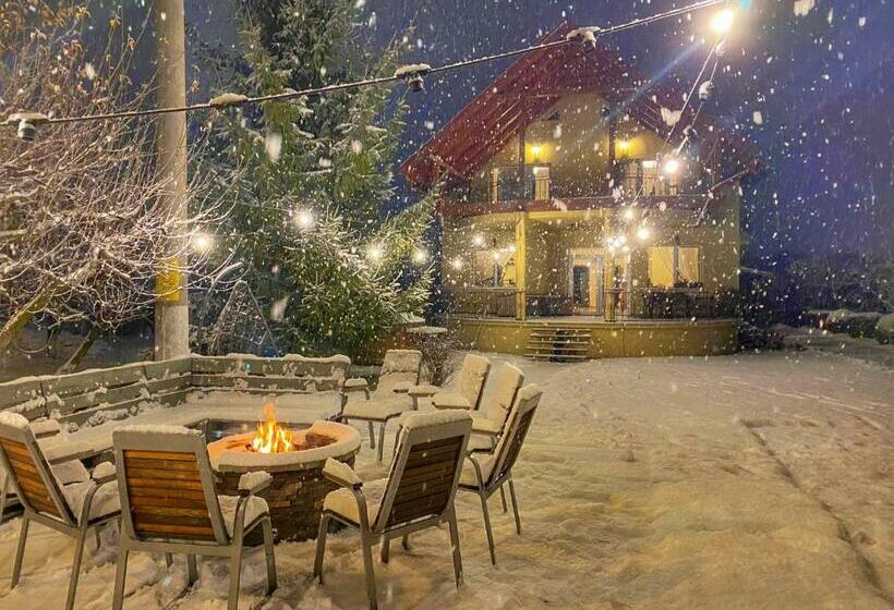 펜션 Orchard Villa