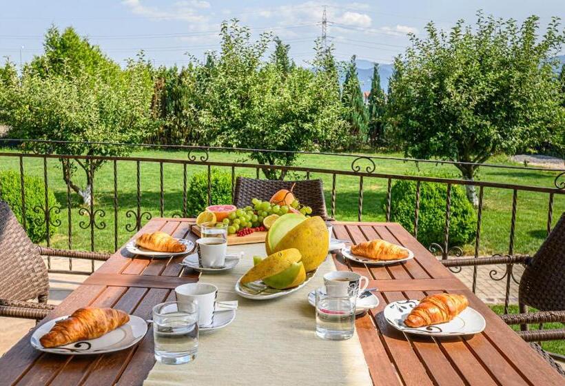 펜션 Orchard Villa