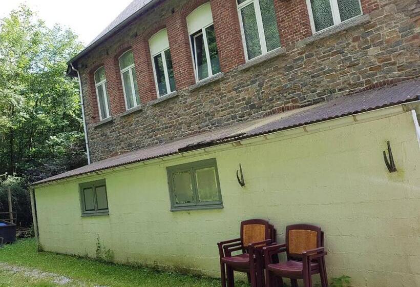 ペンション Panamá Selva Backpacker