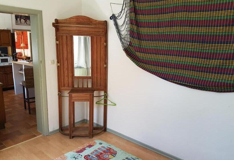 ペンション Panamá Selva Backpacker