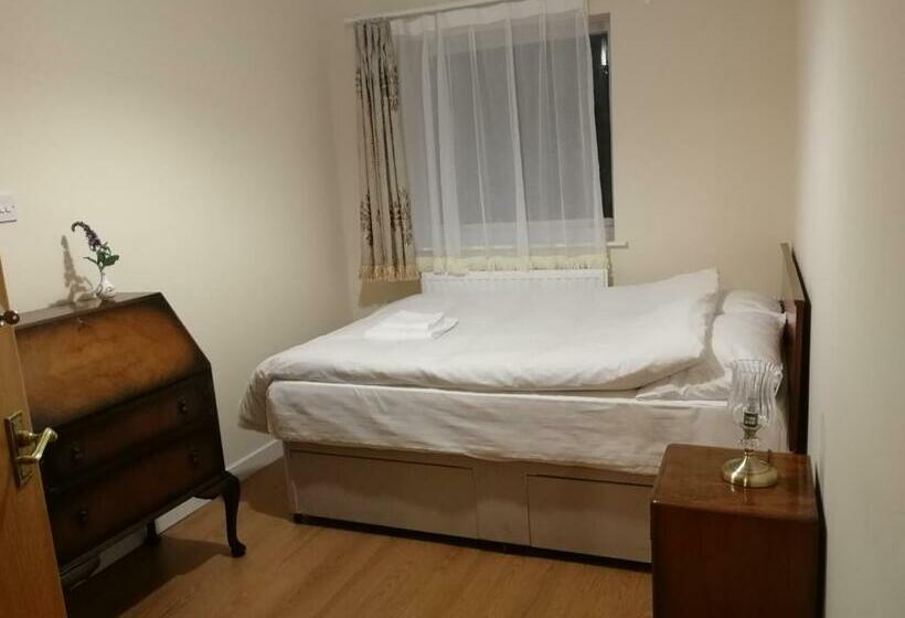 膳宿费 Robinhill Garden