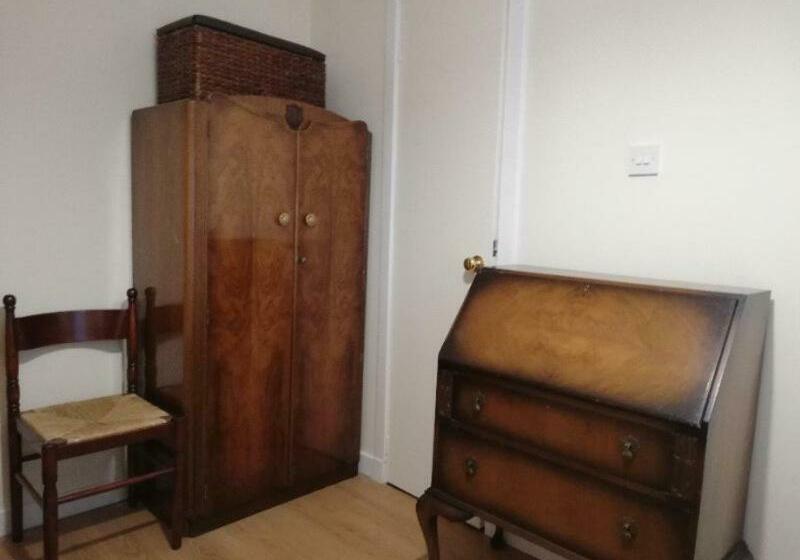 膳宿费 Robinhill Garden