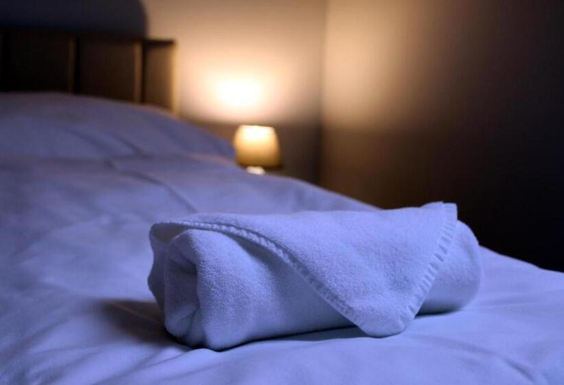 ペンション Sörpatika Vendégház