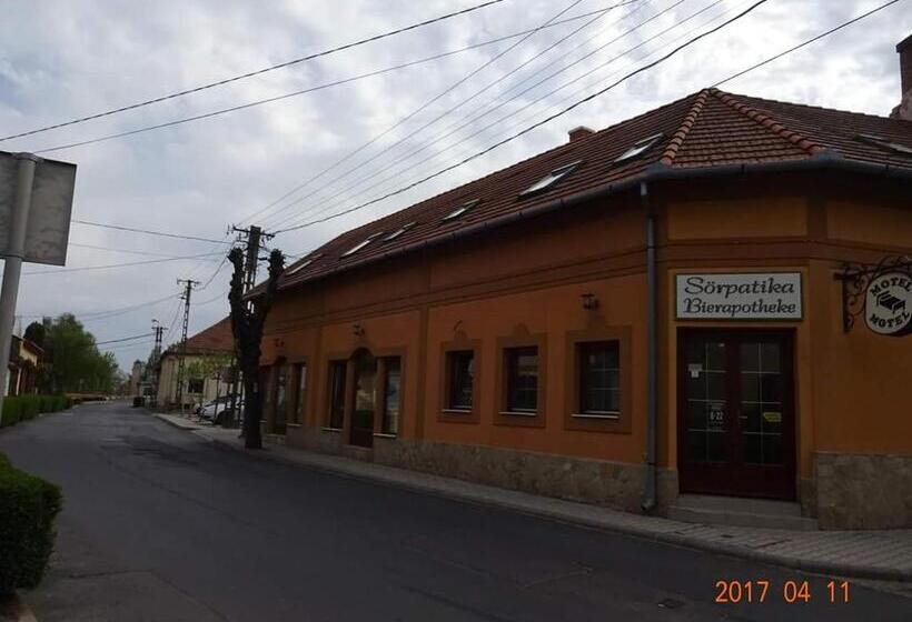ペンション Sörpatika Vendégház