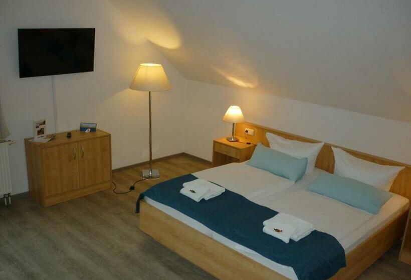 Pension Zum Leuchtturm