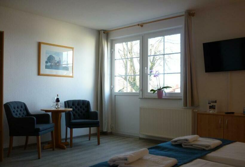 Pension Zum Leuchtturm