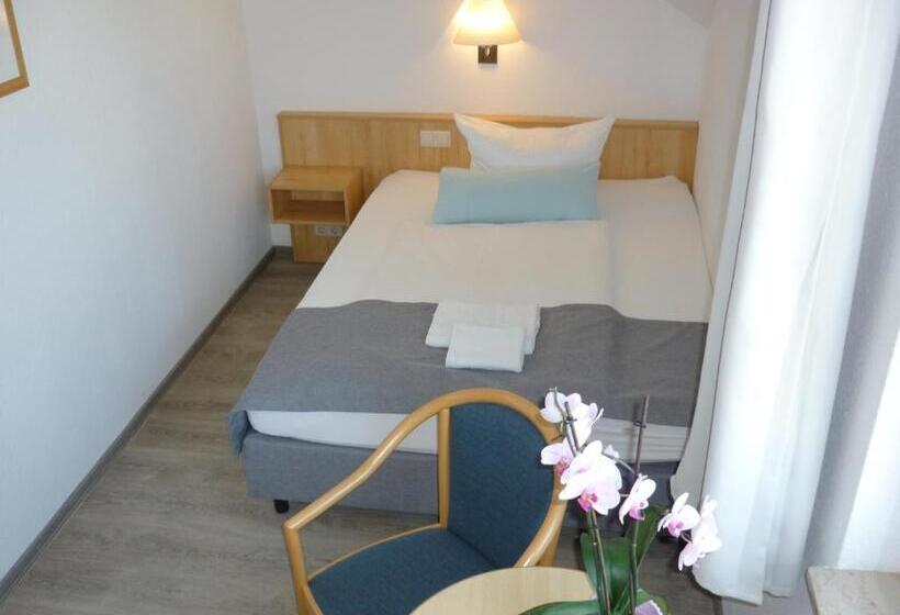 Pension Zum Leuchtturm