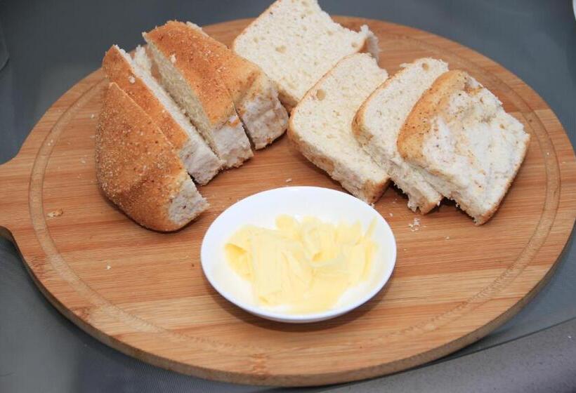 Victoria S Bed & Breakfast