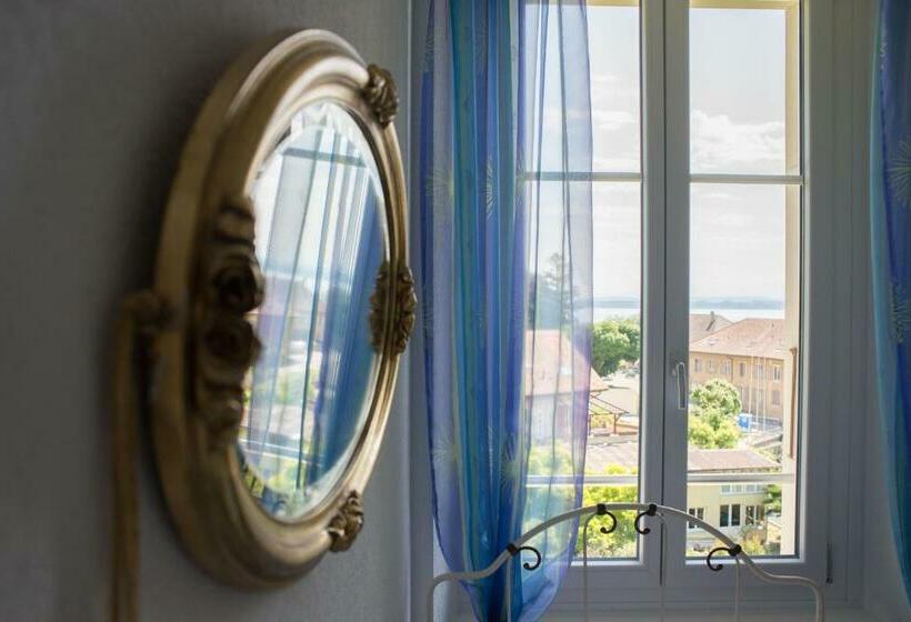 فندق صغير Hôtel De La Béroche