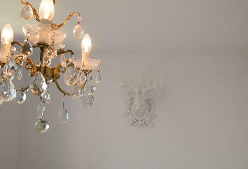 فندق صغير Hôtel De La Béroche