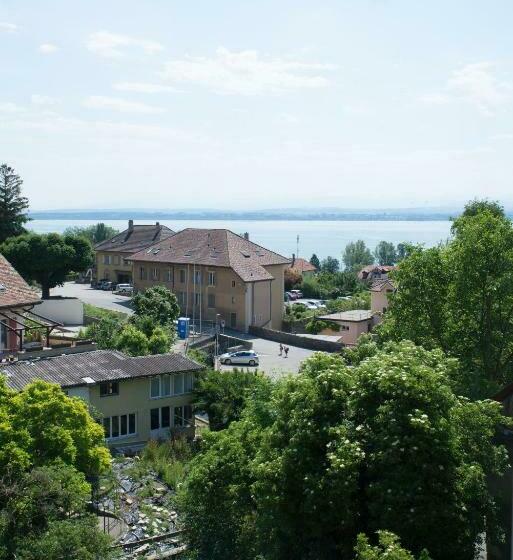 فندق صغير Hôtel De La Béroche