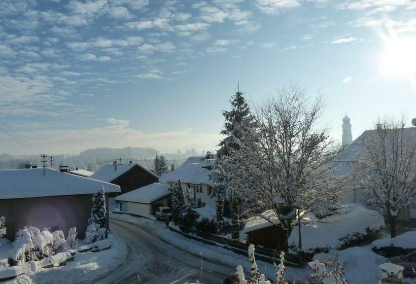 Общежитие Pension Hirsch