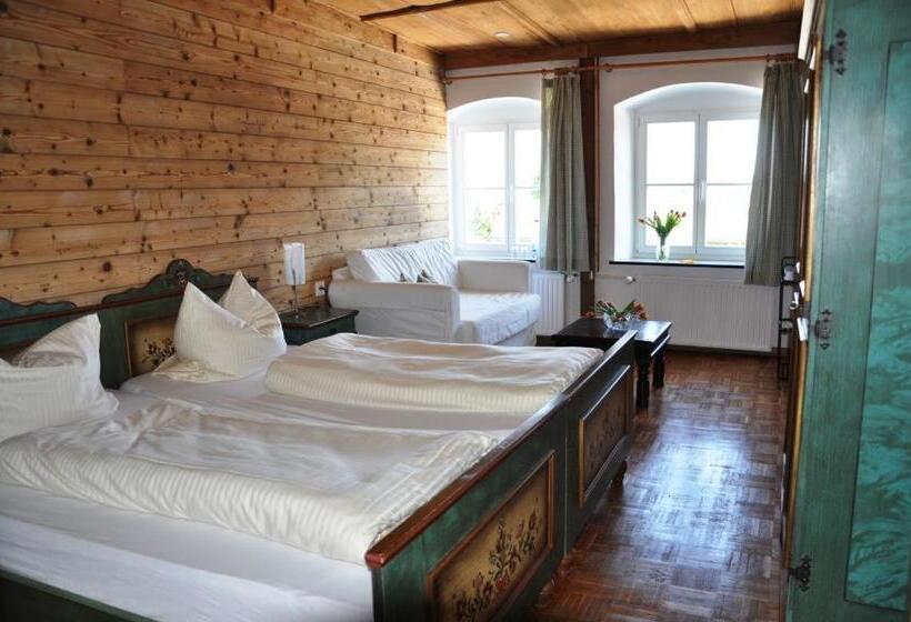 Общежитие Pension Hirsch