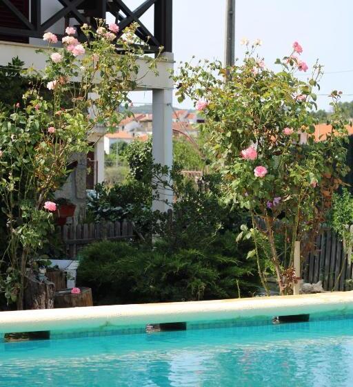 Bed and Breakfast Casa Da Aldeia Da Avó