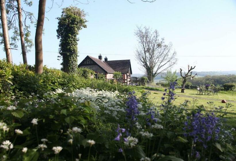 민박 Coombe Lodge Farm House