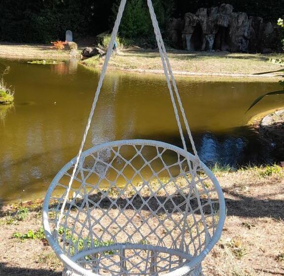 مبيت وإفطار Domaine De Bellevue Chambre D Hôtes