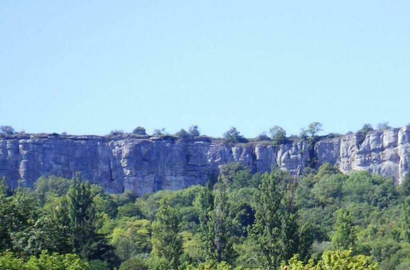 צימר Domaine De La Corgette