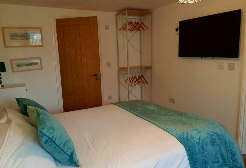 Bed and Breakfast Primrose House