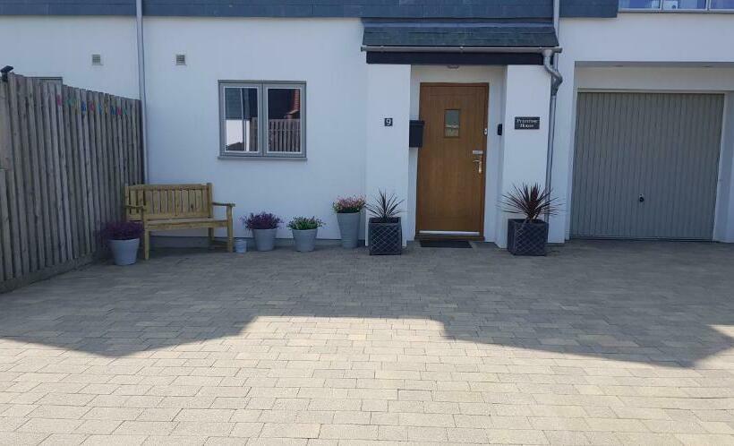 Bed and Breakfast Primrose House