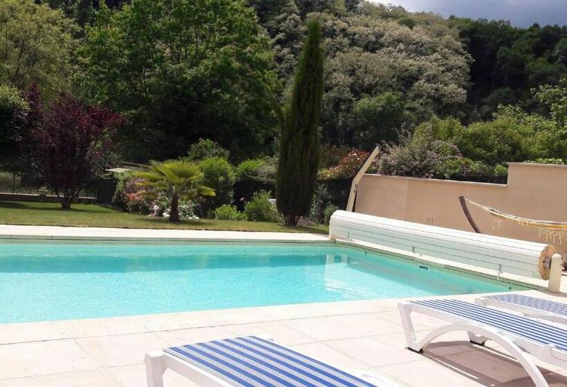 مبيت وإفطار Sous Les Remparts