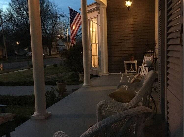 Bed and Breakfast The Wynne House Inn