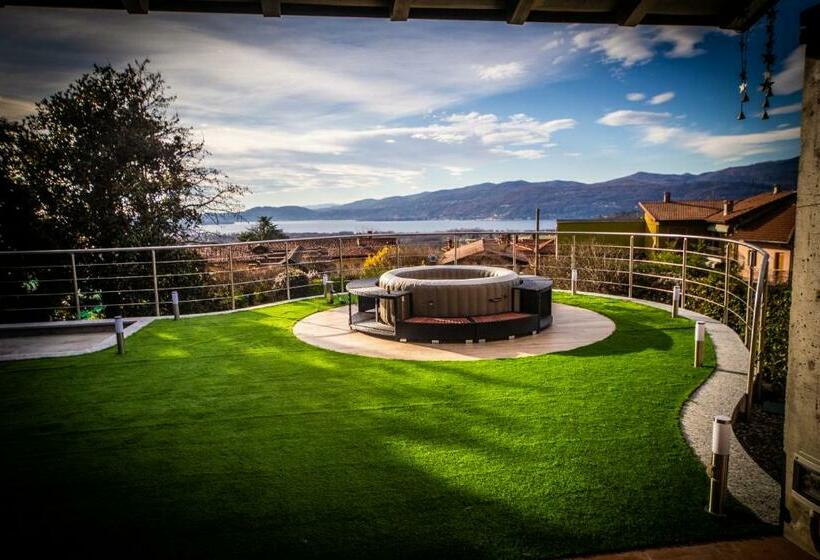 مبيت وإفطار Villa Buzzi