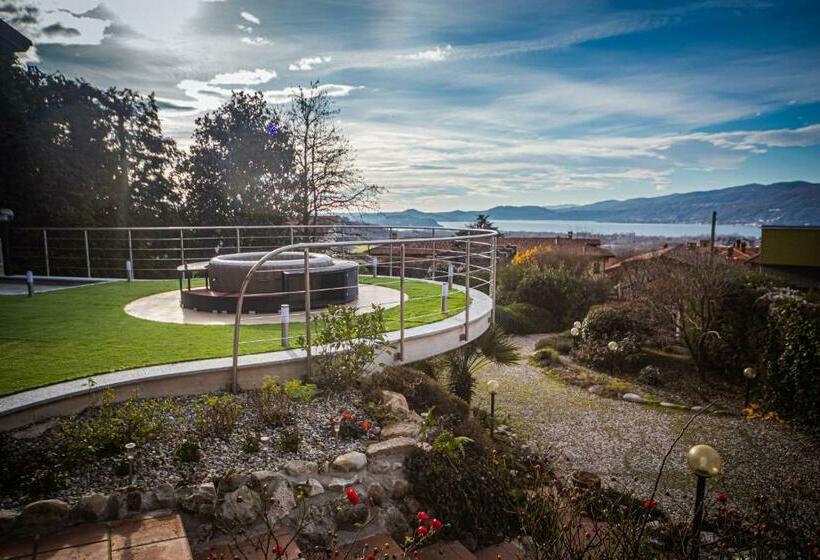 مبيت وإفطار Villa Buzzi