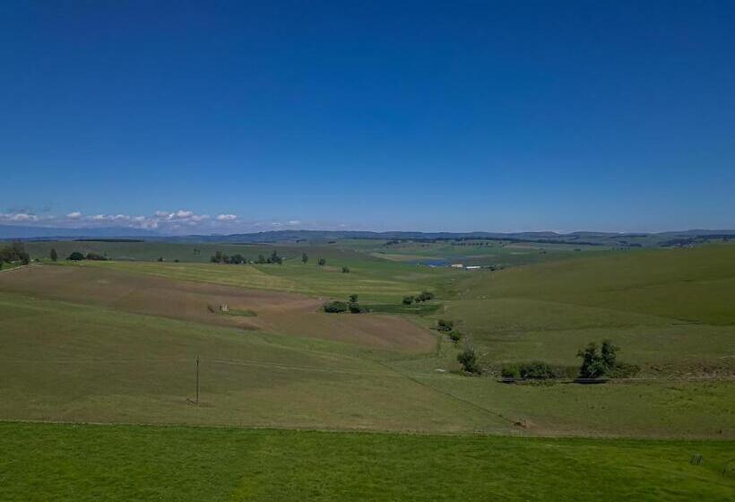 Dunroamin Bed And Breakfast