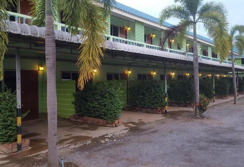 Green View Resort Tha Yang