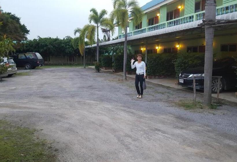 Green View Resort Tha Yang