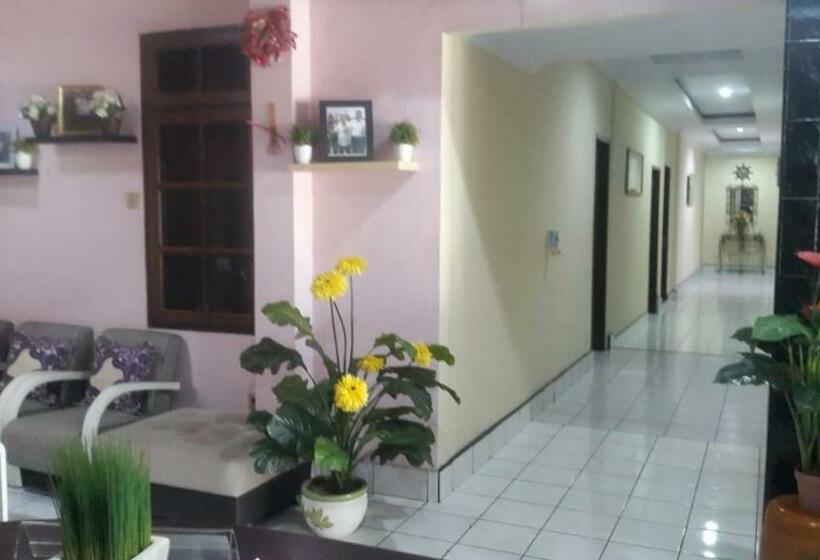 בית מלון כפרי Bahari Family