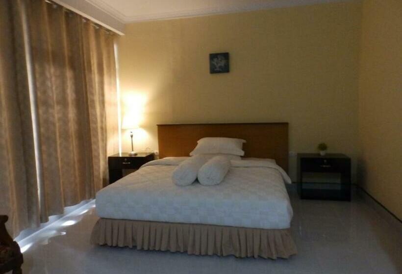 בית מלון כפרי Bahari Family